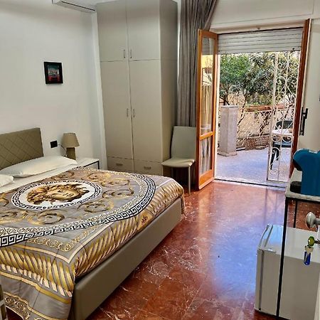 Rooms Lungomare Crotone Exterior photo