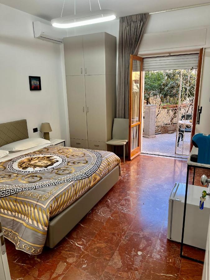 Rooms Lungomare Crotone Exterior photo